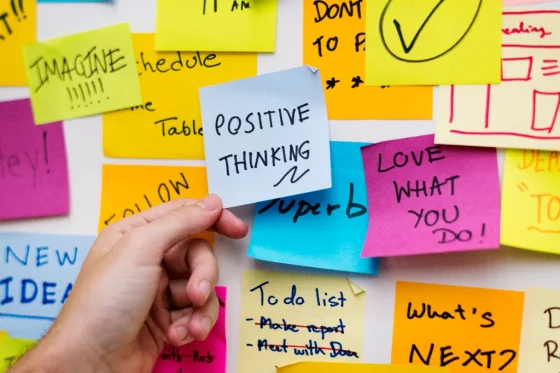 sticky notes with positive messages